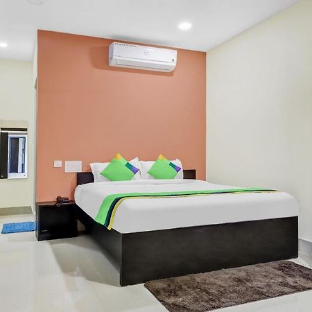 Treebo Trend Hotel Mobi VIP Airport Guwahati Buitenkant foto