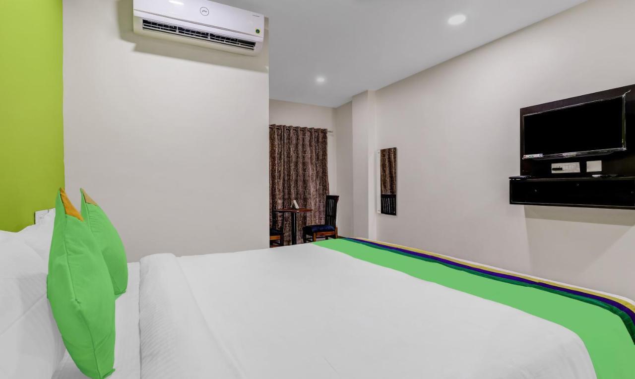 Treebo Trend Hotel Mobi VIP Airport Guwahati Buitenkant foto